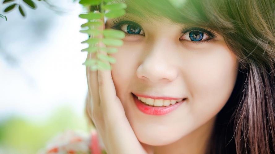 消费市场活力释放 经济增长主动力作用增强